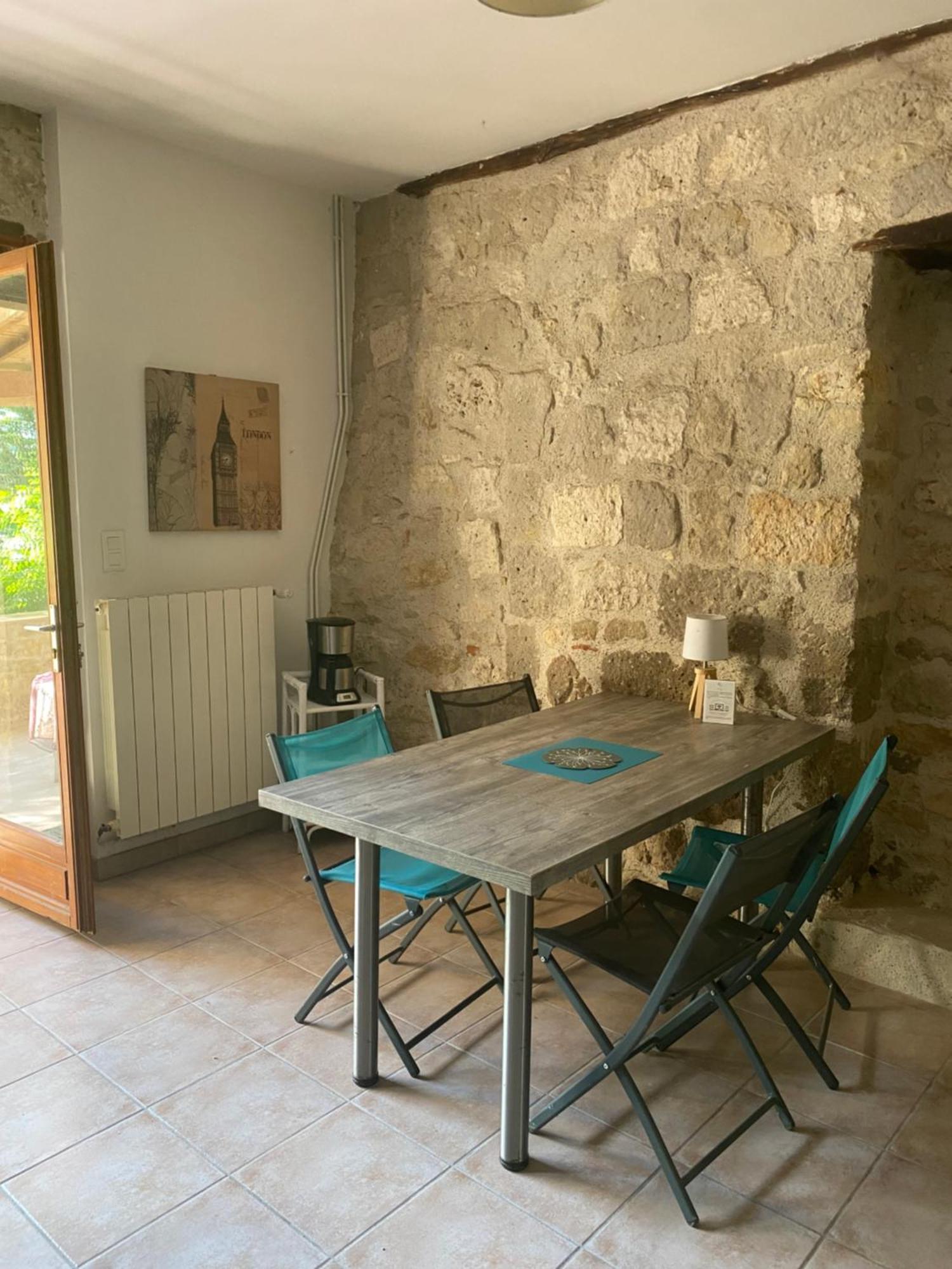 Chez Sophie -Chambres D'Hotes, Gite Et Gite Equestre Clermont-Dessous Eksteriør billede
